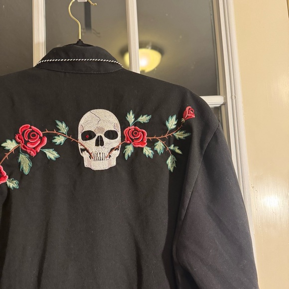 Vintage Scully Skull Rose Western Embroidered Pearl Snap Black Button Up Size L - Picture 11 of 15